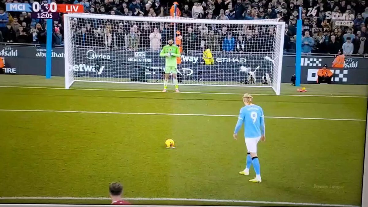 ママルダシュビリ、PKストップでリヴァプールを救った！