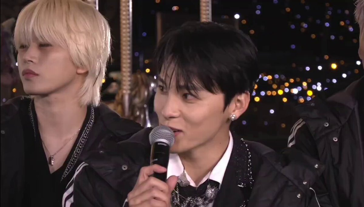 JO1のYouTube配信「おちゃのまスペシャル」、ファンを魅了した純拓の可愛さとは？