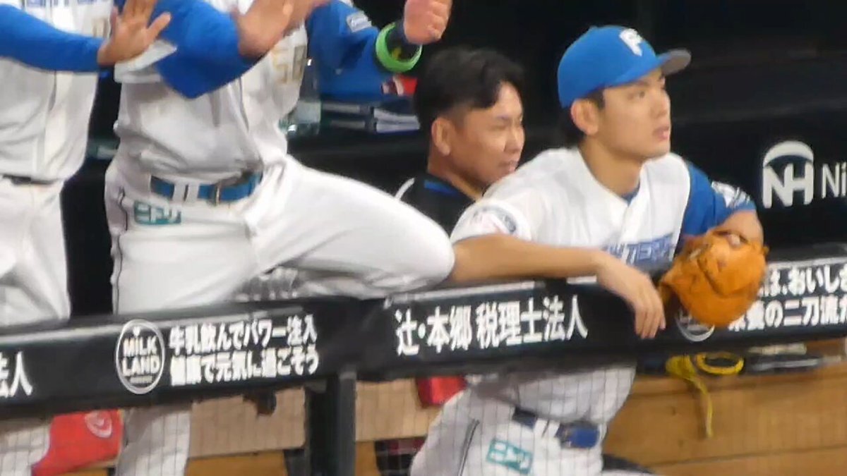 松本剛選手、ヒットでファンを沸かせる！