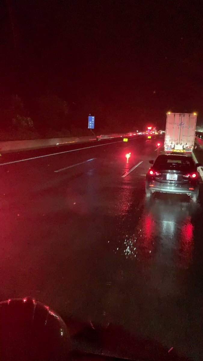 新東名高速 複数台の車の事故 清水pa付近 事故 災害 Yahoo リアルタイム検索