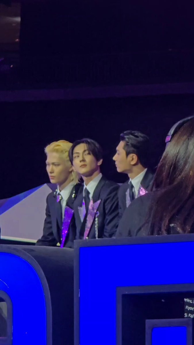 ENHYPEN、MAMA2025で大賞受賞！ジョンウォンの涙にファン感動