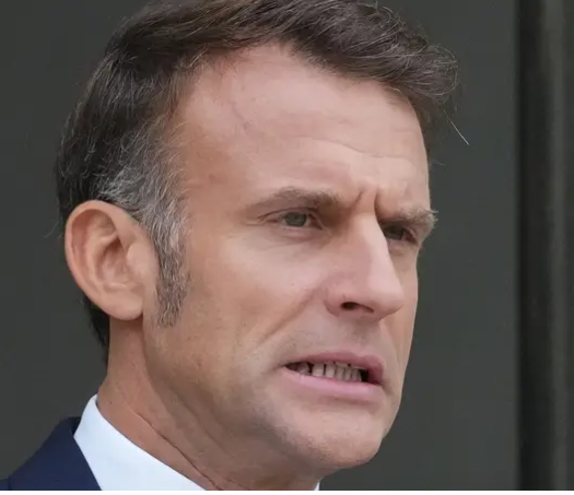 マクロン大統領、ルコルニュ氏を再び首相に任命