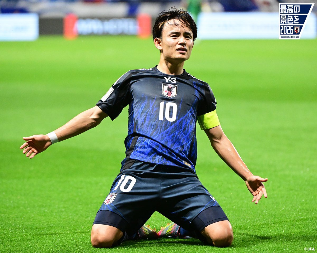 久保建英、ソシエダの苦戦にファンは「チームが悪い」の声