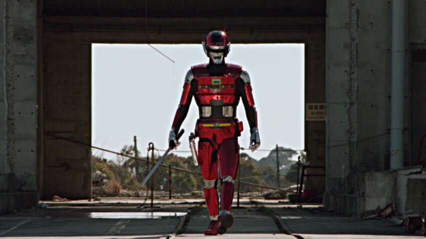 宇宙刑事ギャバン、チョコバーの包み紙？デザインに賛否両論