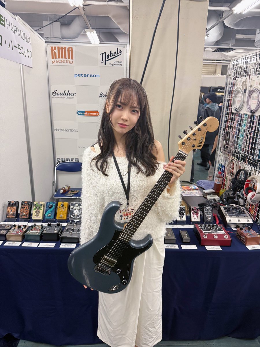 チャキ✩Chaki✩W-4✩ギター✩10月までの限定出品です Chaki P-4特 2007年 中古 268012 Chaki(チャキ)【楽器検索｜Jギター】