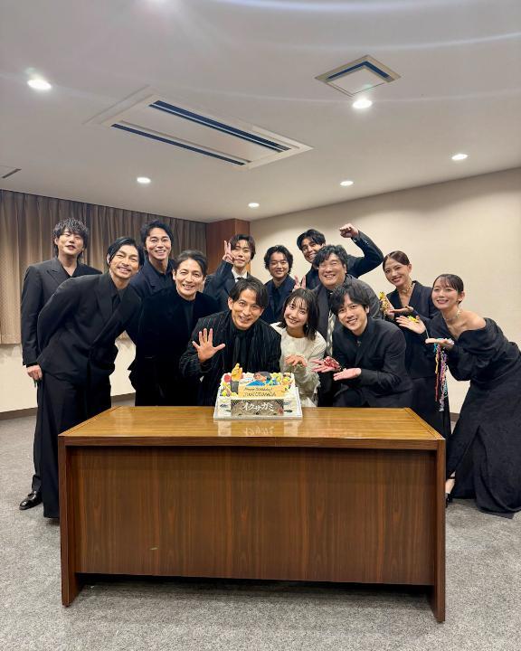 岡田准一さんの誕生日、SNSで祝福の声が殺到！