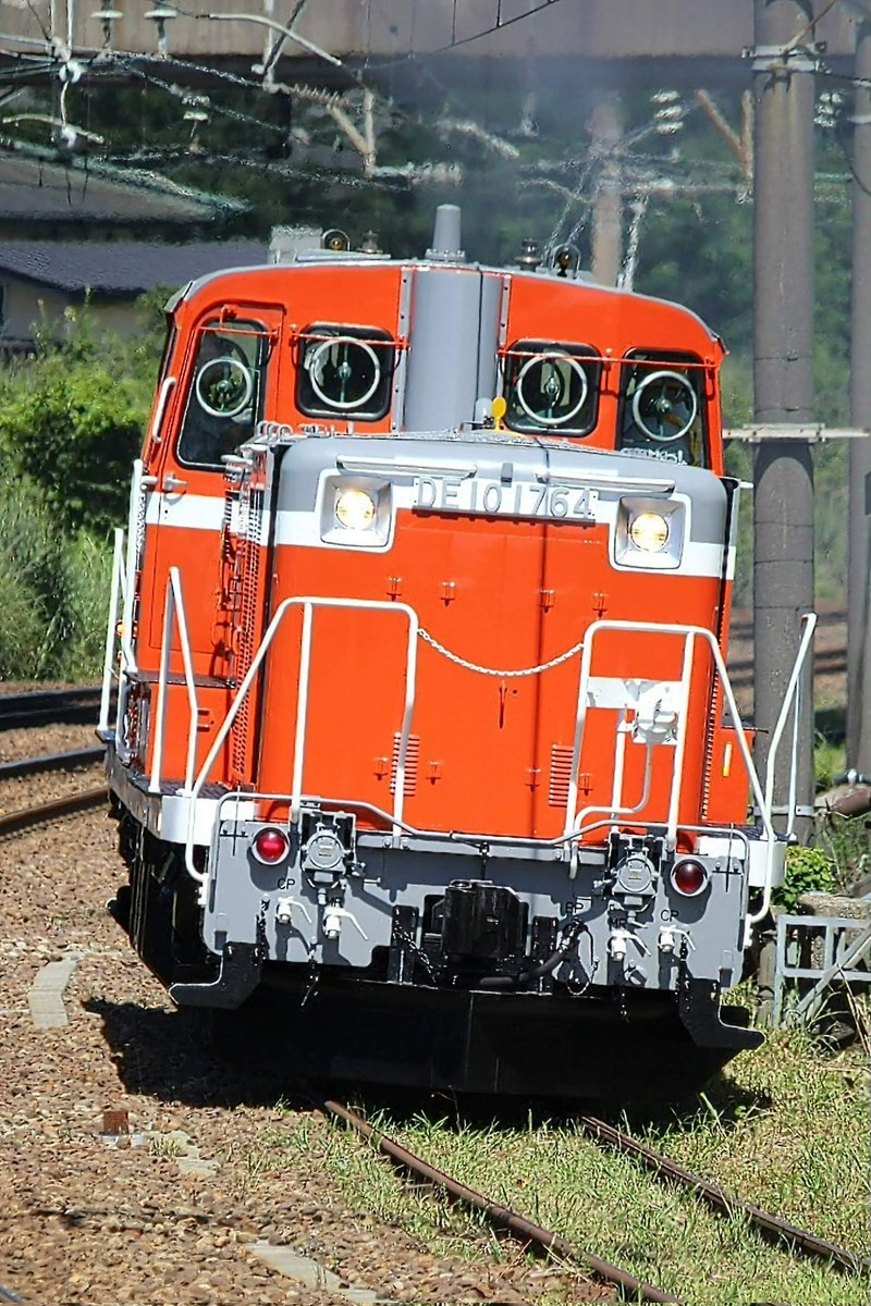 【鉄道部品】DE10 1107張替プレート DE10 1109 金属区名札枠～今度は非インレタタイプ [鉄道模型