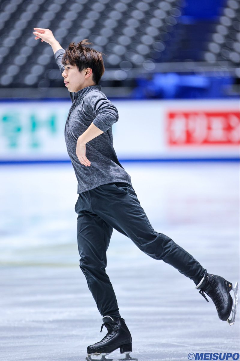 ジャッキー・ウォン、全日本フィギュア公式練習実況でファンを沸かせる