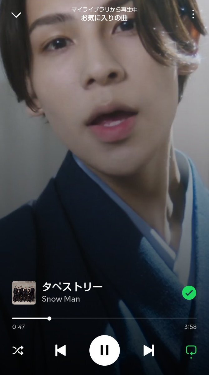 寝れない夜に、人々はどのように過ごす？