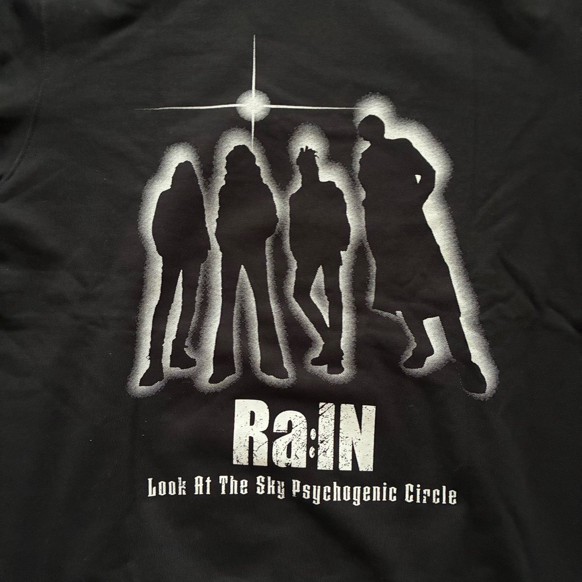 過去について語る人々の様々な感情