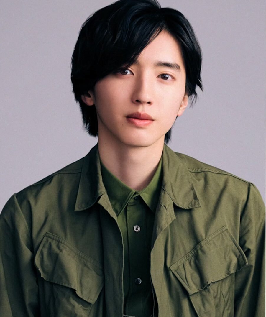 vivi国宝級イケメンランキング 山田涼介」のYahoo!リアルタイム