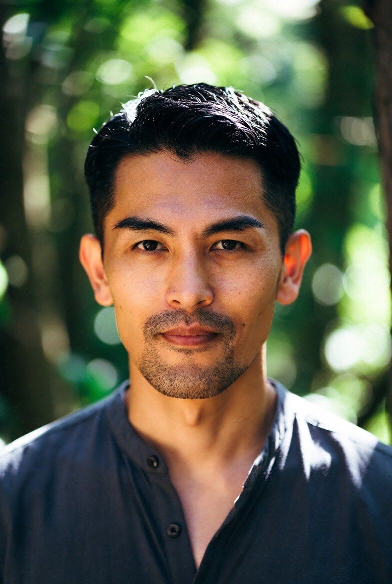 片岡鶴太郎、71歳の誕生日を迎え祝福殺到！ヨガ姿も話題に