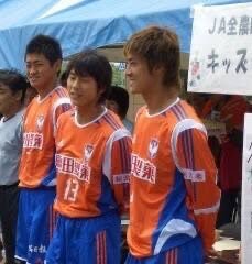 アルビレックス新潟の千葉和彦選手、契約満了にファン惜別