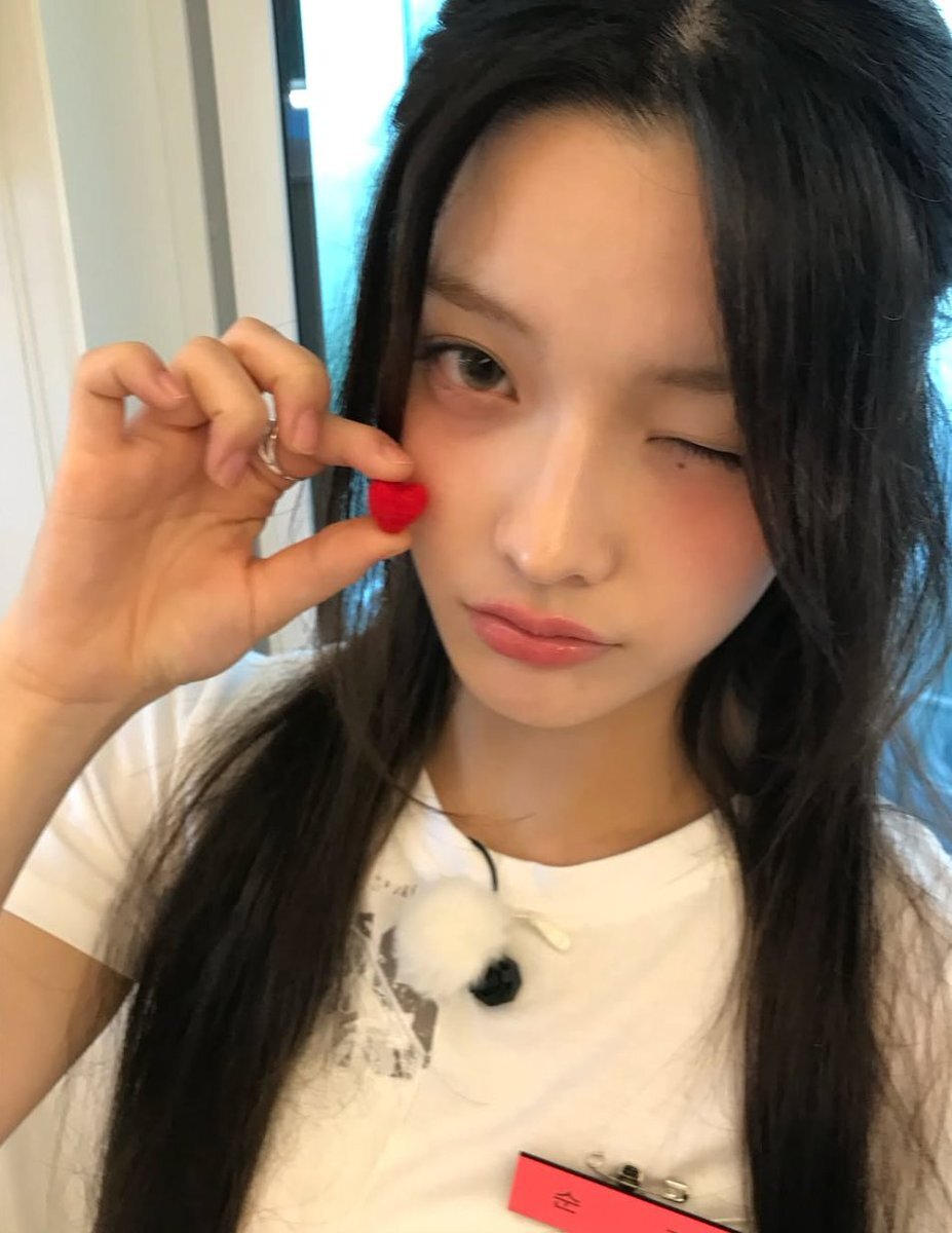 illit イロハ」のYahoo!リアルタイム検索 - X（旧Twitter）を