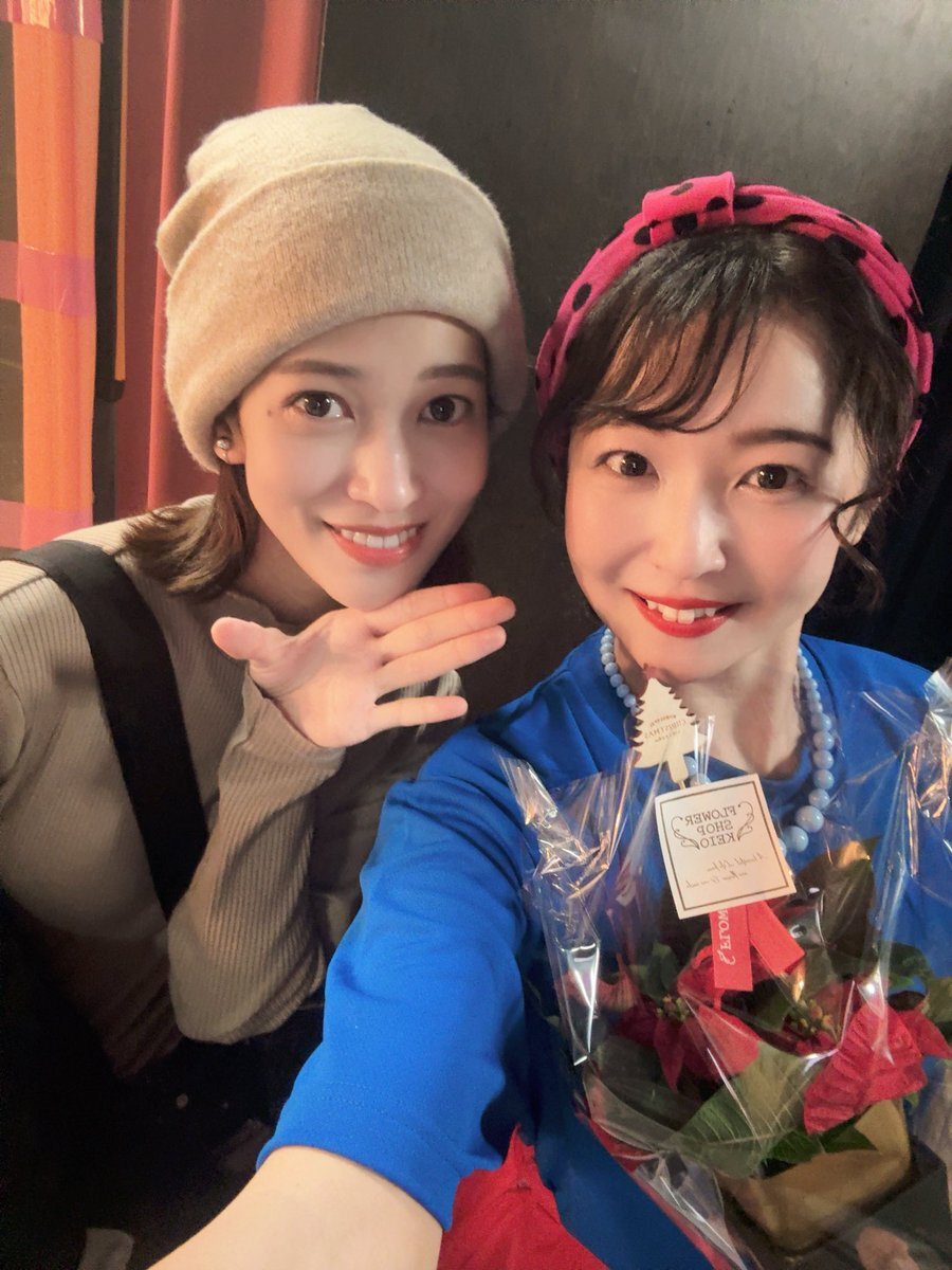 声優事務所所属タレント、舞台観劇からライブ配信まで華やかな日々 