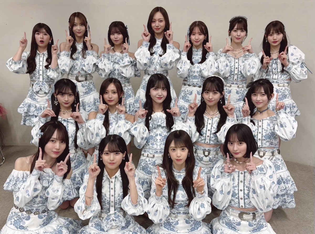 乃木坂46久保史緒里、ラスト歌番組でファンと目合わせ  