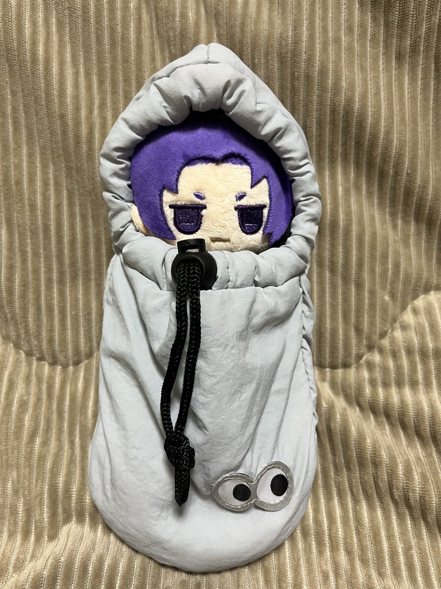 -  新発見！可愛い携帯ケースとアイライナーにSNS興奮