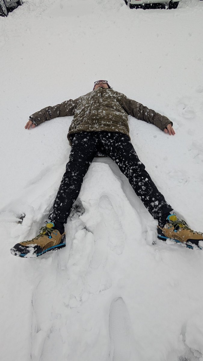 飛行機欠航でSNS騒然！旅行計画や帰省に影響