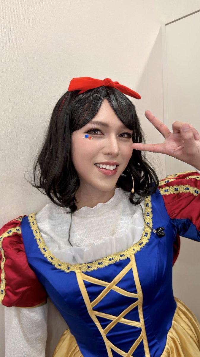 KEVINのギャル白雪姫が話題！バディフェス2025で魅了