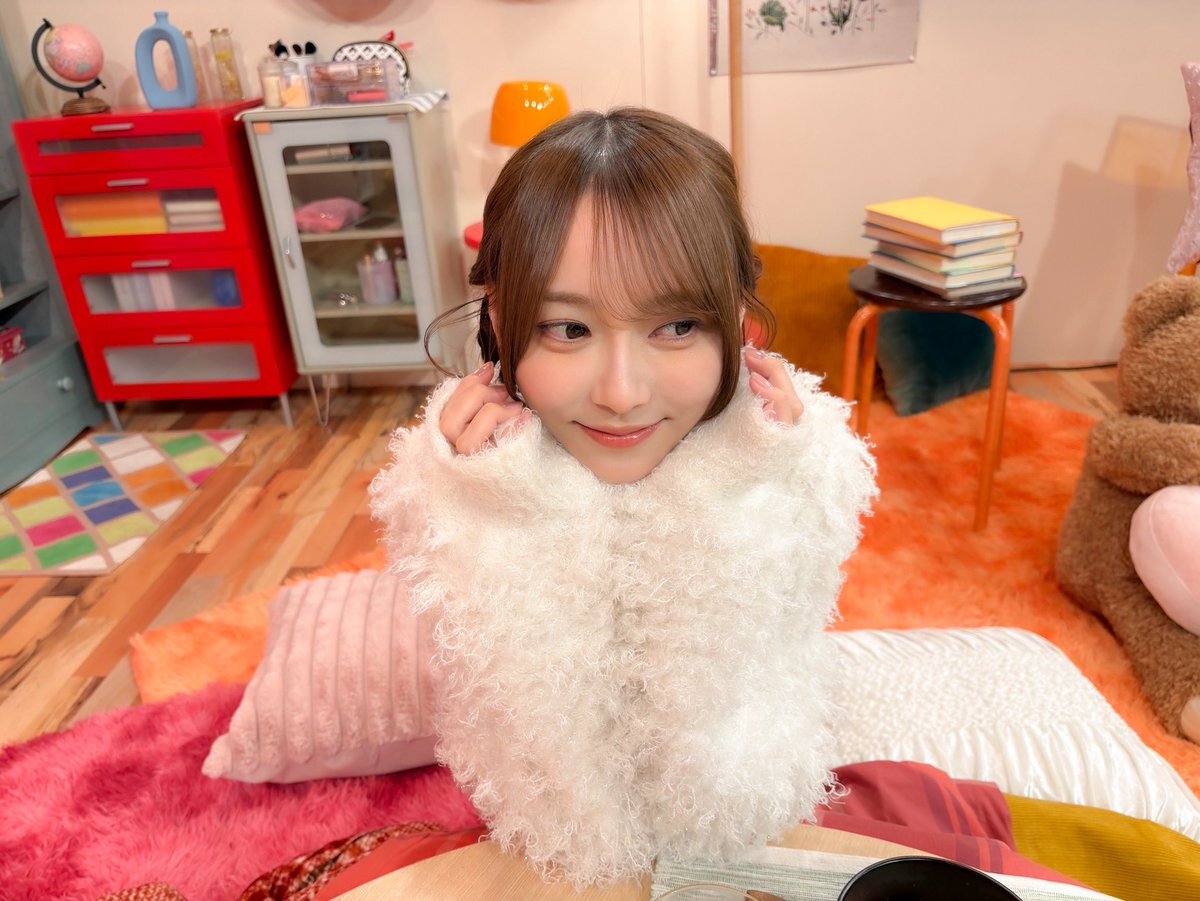 乃木坂46井上和＆弓木奈於「のぎ鍋」に温かい笑顔で出演！