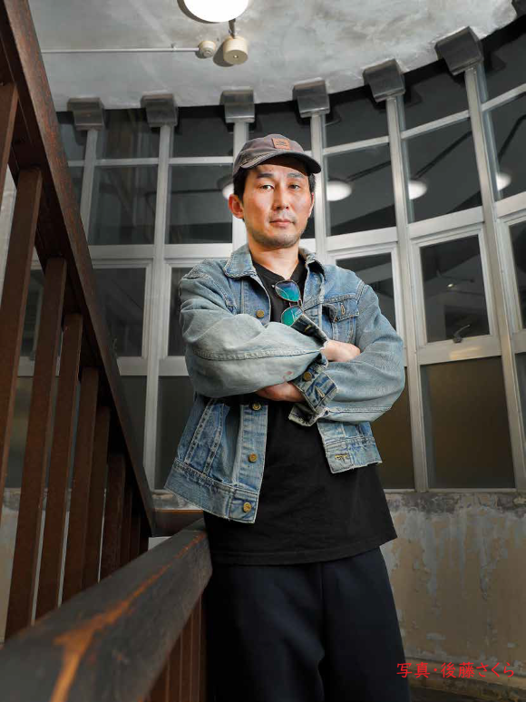 シソンヌ長谷川、MAZZELとコラボダンスでファン歓喜！