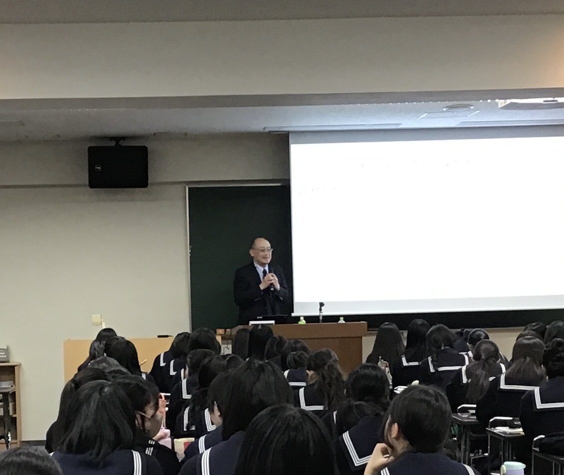 NISAの年齢制限撤廃で、子供たちの大学進学資金準備に期待