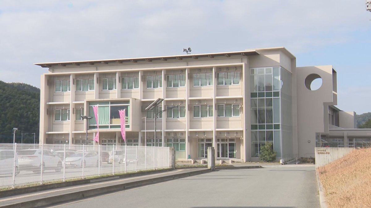 給食事故で小1児童死亡、学校側責任訴訟