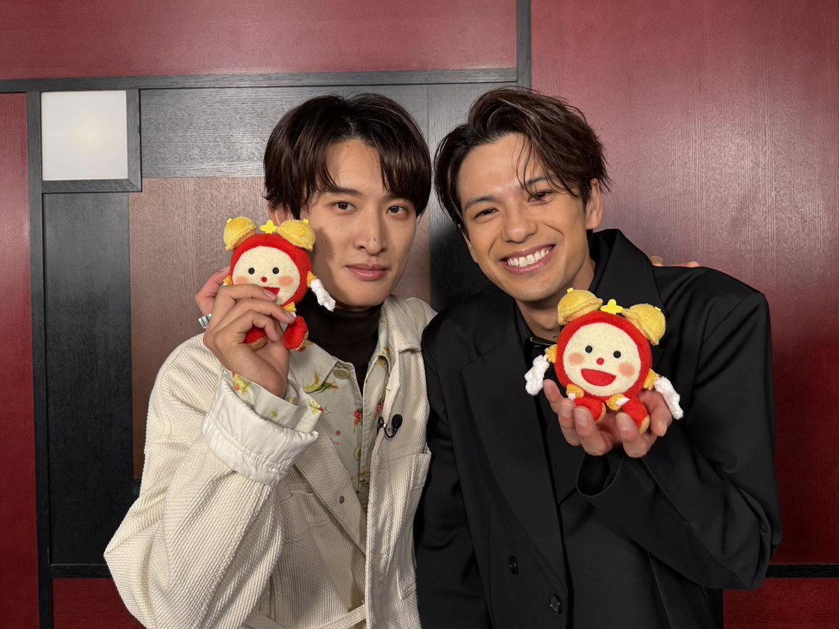 映画「(LOVE SONG)」舞台挨拶、ファンを笑顔に？