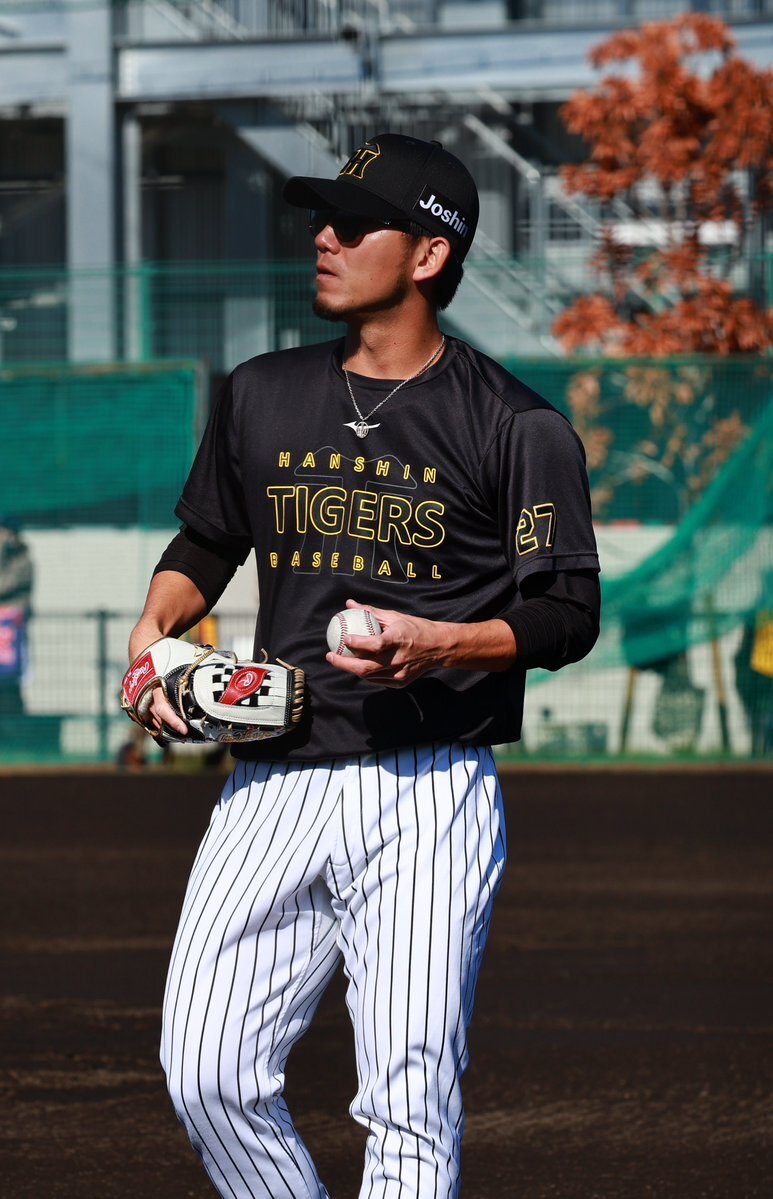 アンパンマンミュージアムで黒T男性が暴行