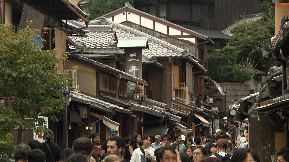 自民党、オーバーツーリズム対策に「出国税」引き上げ提言