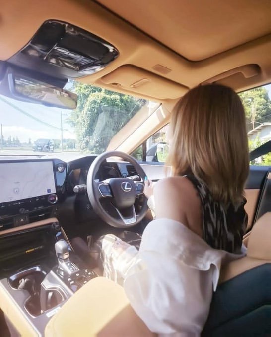 深夜の投稿で、ユーザーは自由に気持ちを表現