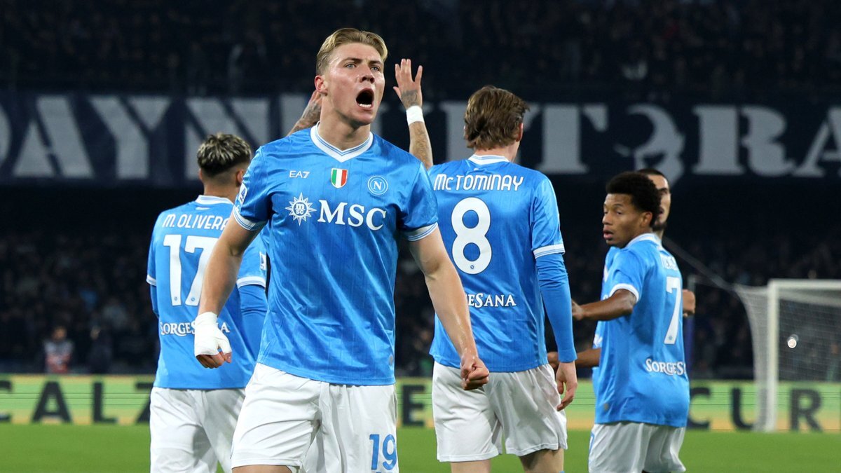 ユベントス、スパレッティ監督率いるチームはナポリに敗れる