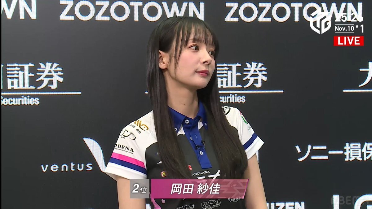 岡田紗佳選手、Mリーグで熱い戦いを繰り広げる！