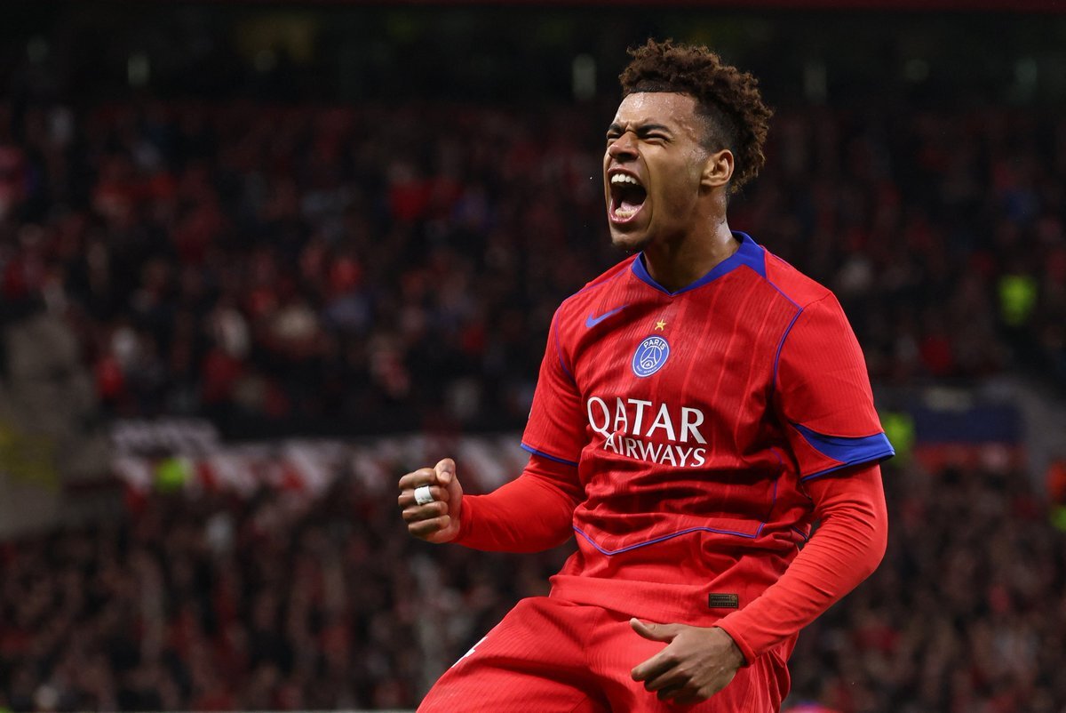 PSG、ドゥエの活躍で前半リード！レヴァークーゼンは巻き返しなるか？