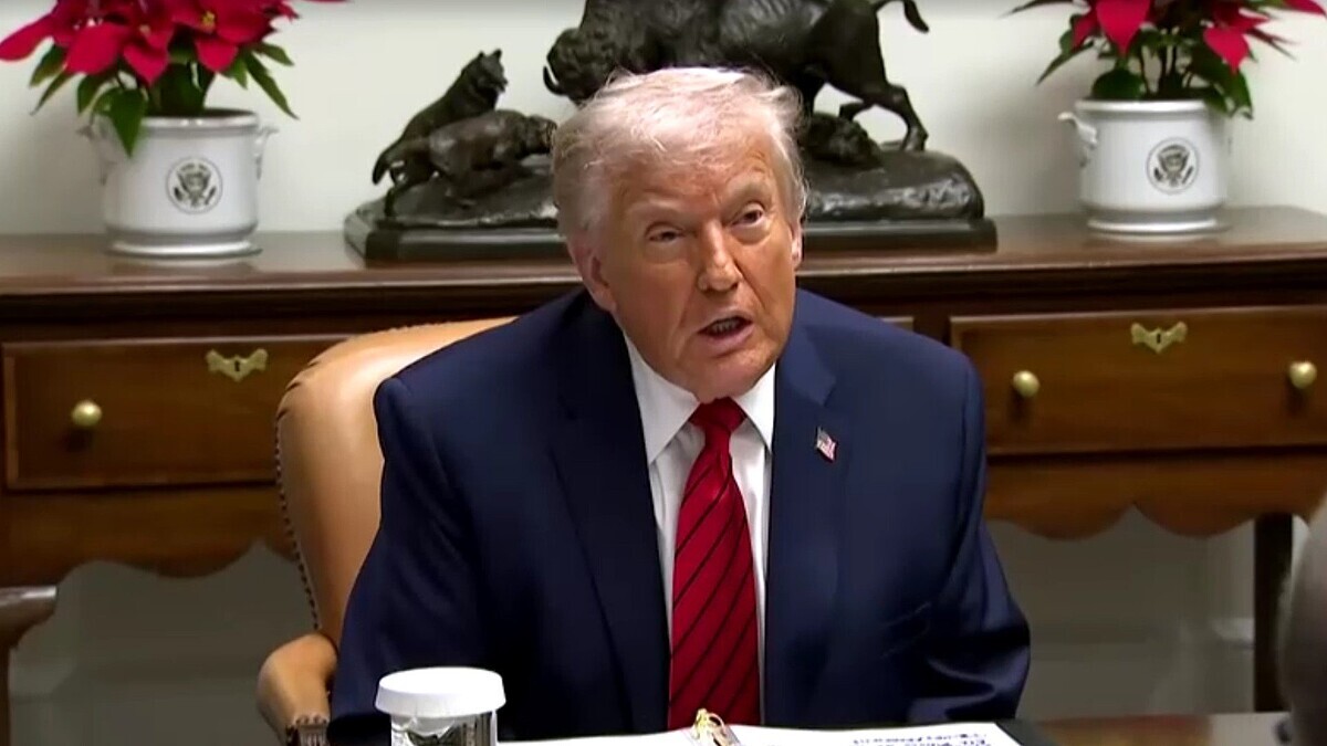 米政府、ESTA申請時にSNS情報提出義務化へ