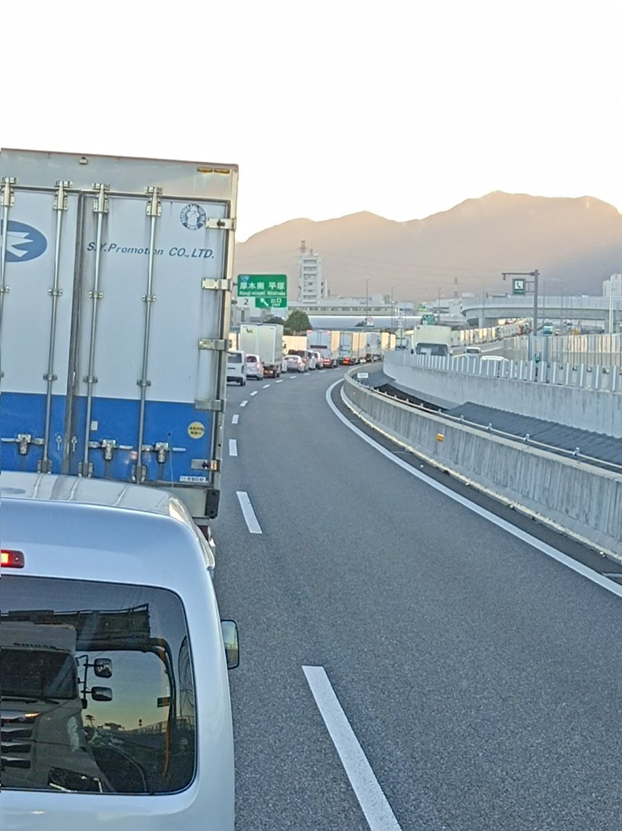東名高速 車の事故 伊勢原jct 秦野中井ic 事故 災害 Yahoo リアルタイム検索