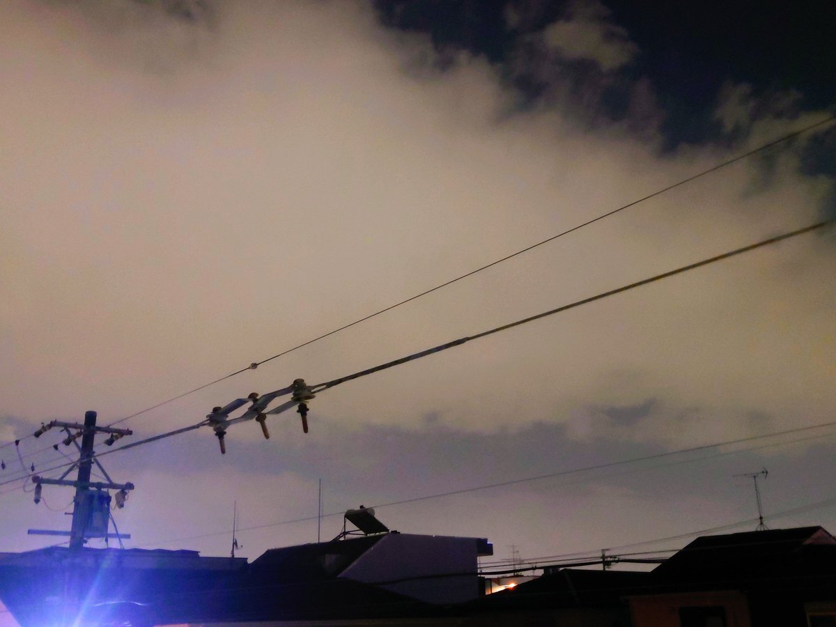 金曜日！明日は休日出勤… 週末の予定に期待