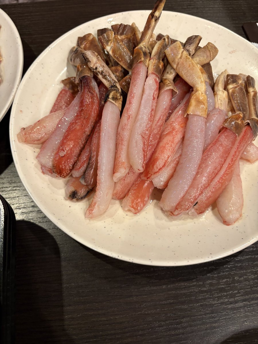 しゃぶ葉のカニ食べ放題、価格と味に賛否両論