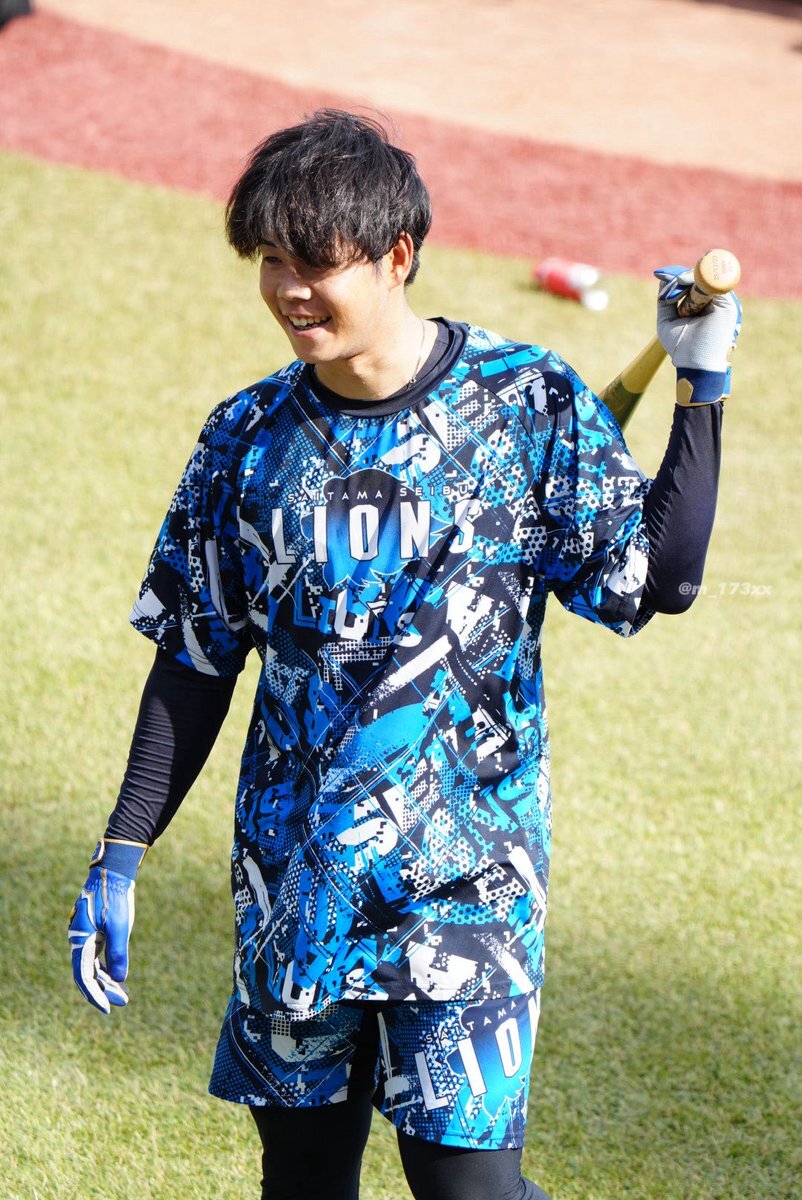 巨人松原聖弥選手ユニフォーム Amazon.co.jp: 読売ジャイアンツ レプリカユニフォーム 巨人