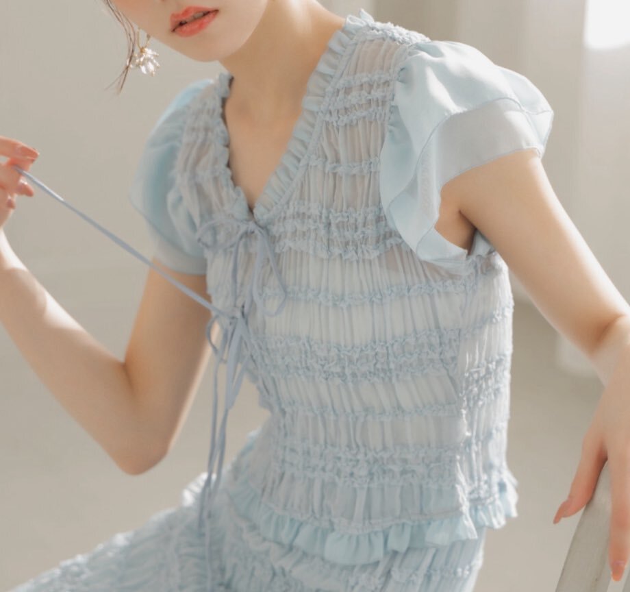 23区 菅野美穂着用　ポンチョ　未使用 菅野美穂 - スポニチ Sponichi Annex 芸能