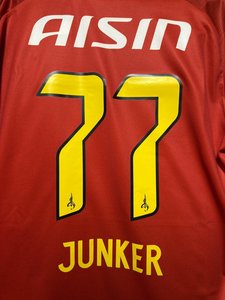 ユンカー選手、名古屋を去る。彼の次の挑戦は？