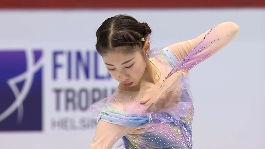 住吉りをんちゃん、フィンランディア杯SPで転倒も美しさに称賛