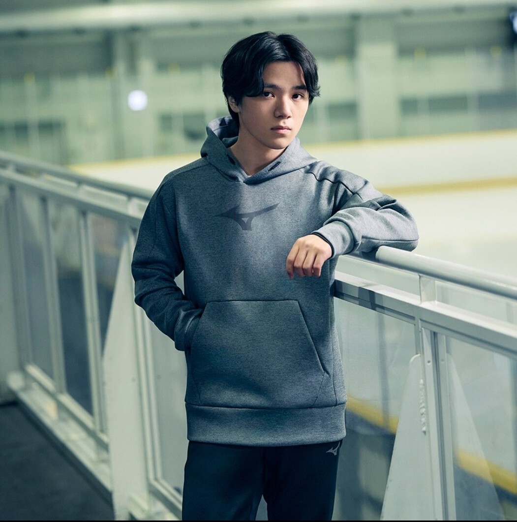 【大幅値下】宇野昌磨×ミズノ UNO1  スウェットフーディ 大幅値下】宇野昌磨×ミズノ UNO1 スウェットフーディ 大幅値下