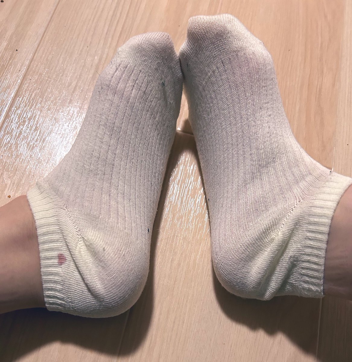 熟女 パンストのセンターライン 
