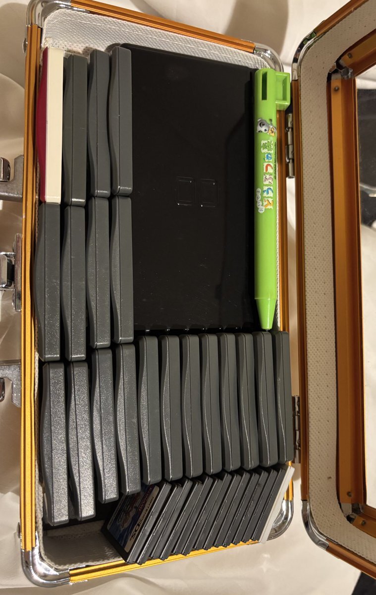 SNSで話題の「目覚め」、一体なぜ？