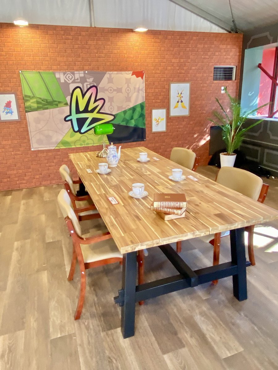 横浜赤レンガ倉庫、クリスマスイベントやポケモンイルミネーションで話題に