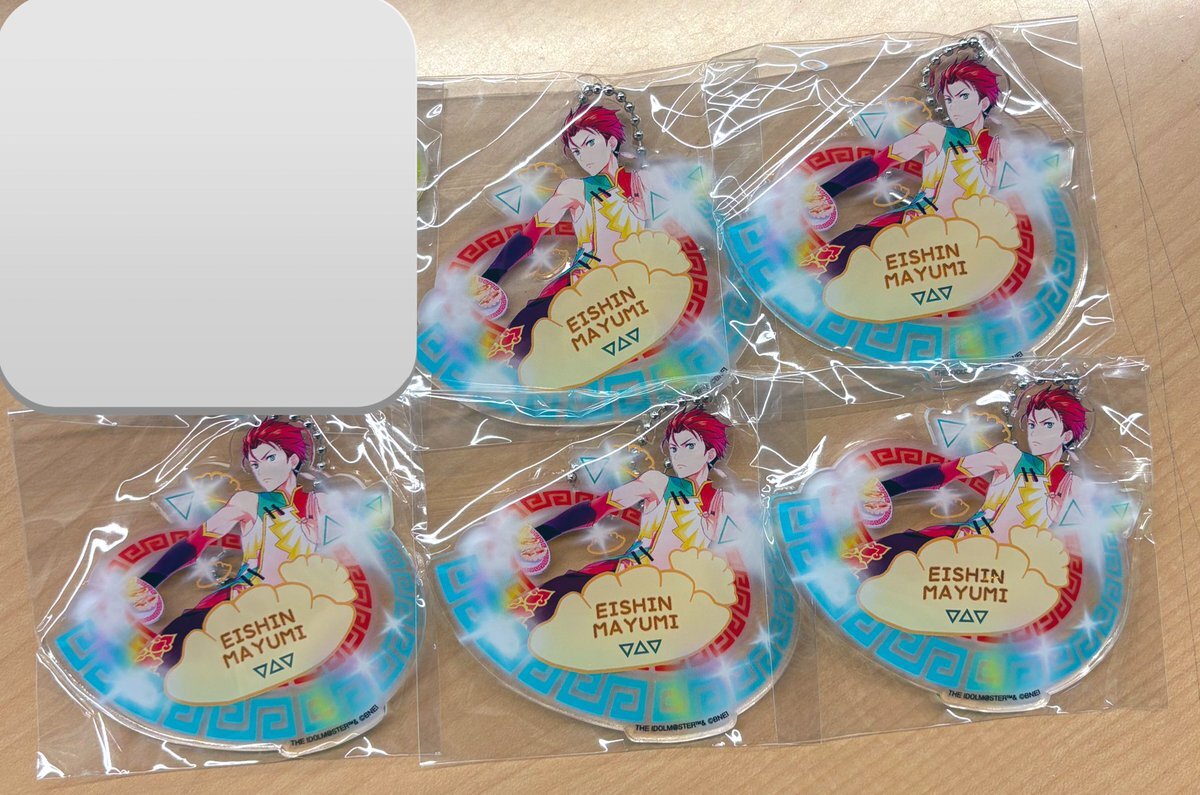 C.FIRST 桃まんじゅう アクキー きんちゃく SideM「桃まんじゅう」アクキー、交換熱で盛り上がり中！(2025