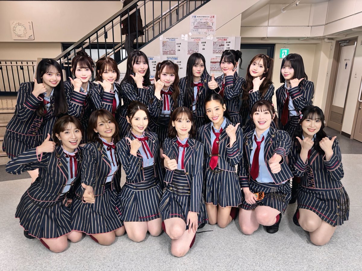 AKB48 20周年記念コンサート、「桜の花びらたち」でファン感動