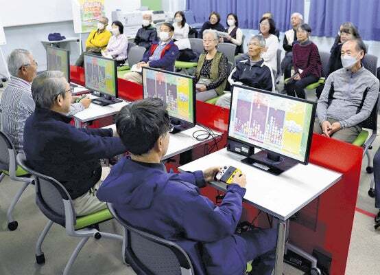 高齢者向けサービス、認知症対策に注目が集まる