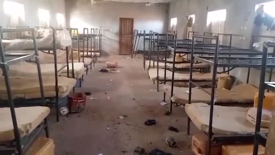 ナイジェリアで学校襲撃、生徒25人拉致